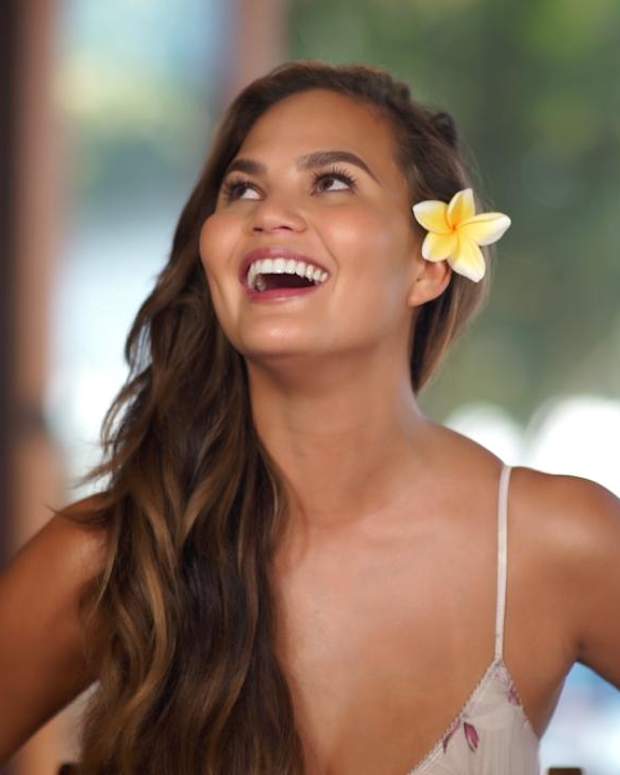 Chrissy Teigen's Hilarious Interview Outtakes